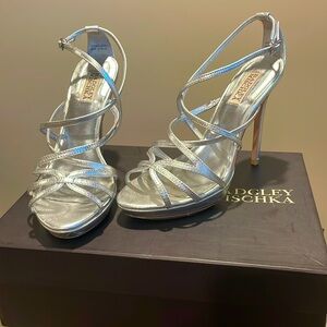 Stunningly, sexy, strappy heels..party perfect